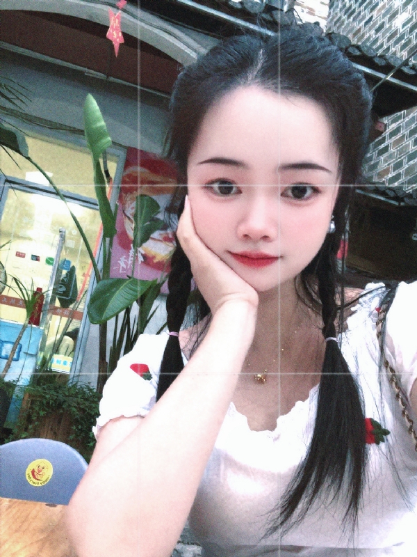 丫头的第一张照片--上杭闪婚服务中心